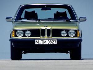 BMW 735i
